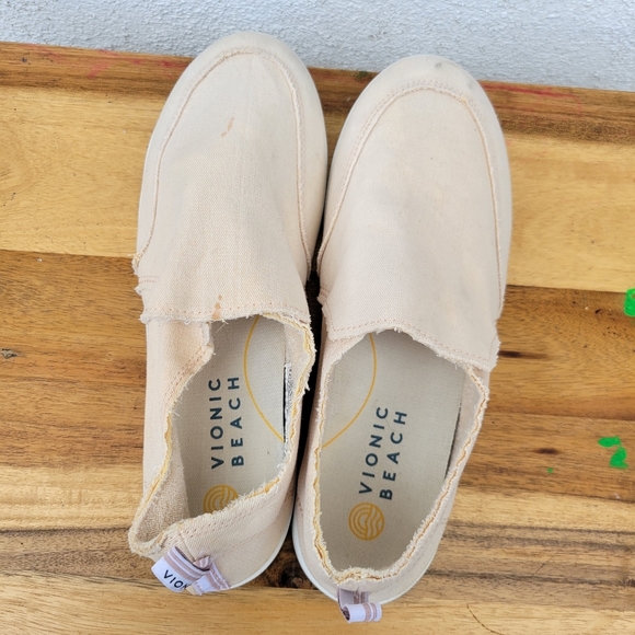 Vionic Beach Slip On Sneaker Canvas Shoes Women's Size 9.5 - Picture 11 of 16